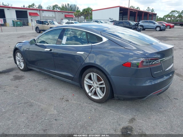 2015 TESLA MODEL S 5YJSA1E11FF115987 Photo 2