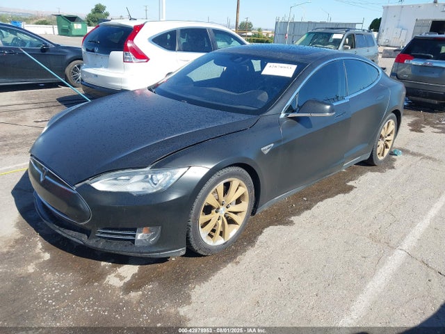 2015 TESLA MODEL S 5YJSA1E26FF111944 Photo 1
