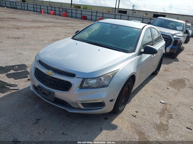 1G1P15SH5F7285539 Chevrolet luw