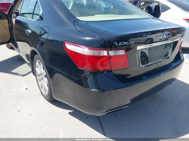 42879110 :رقم المزاد ، JTHBL46F185067903 vin ، 2008 Lexus Ls 460 مزاد بيع