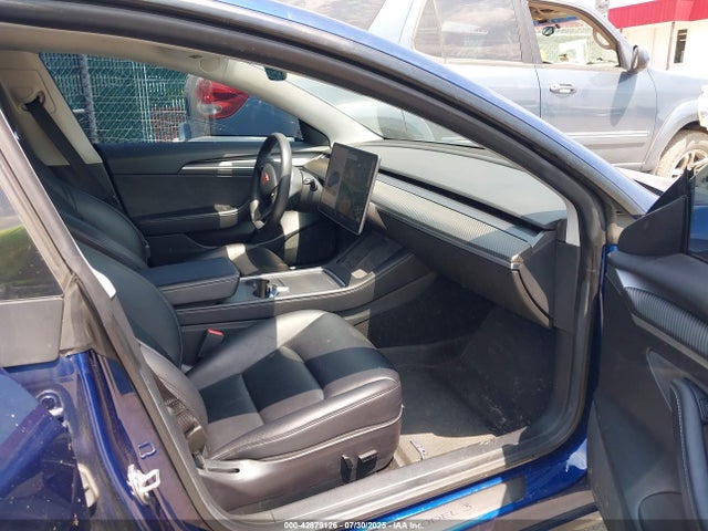 2021 TESLA MODEL 3 5YJ3E1EC4MF054738 Photo 4