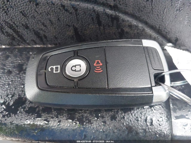 1FMCU9G66MUA38925 Ford dragon di tc