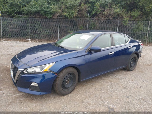 Nissan 2020 2020 1N4BL4BV3LC200959 Image 2