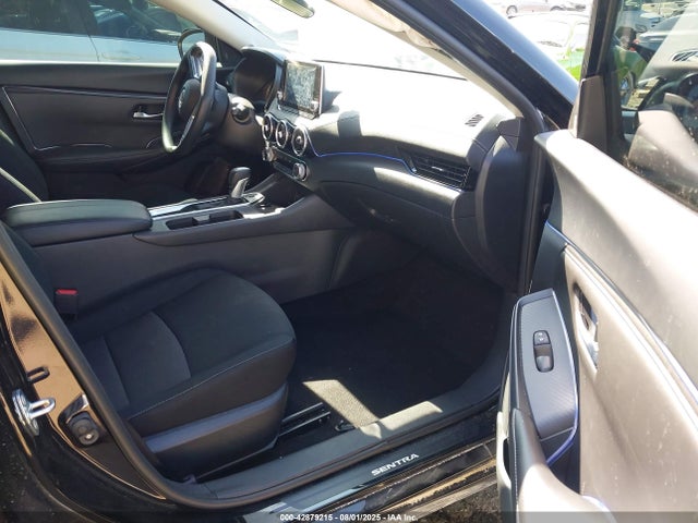 3N1AB8CV1SY256602 Nissan 2025
