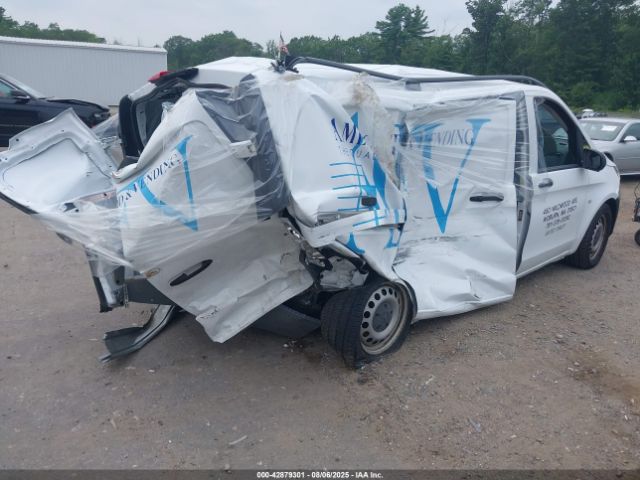 2022 MERCEDES-BENZ METRIS W1YV0BEY7N3957209 Photo 3