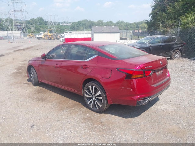 1N4BL4CW9KC185244 Nissan 2019