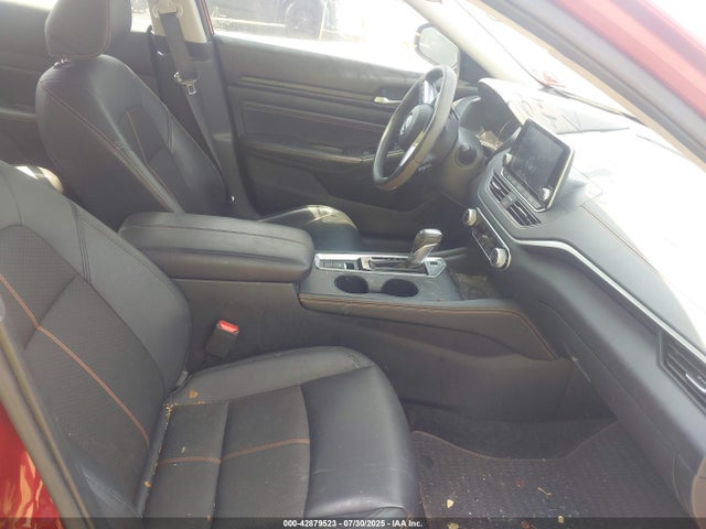 1N4BL4CW9KC185244 Nissan 2019