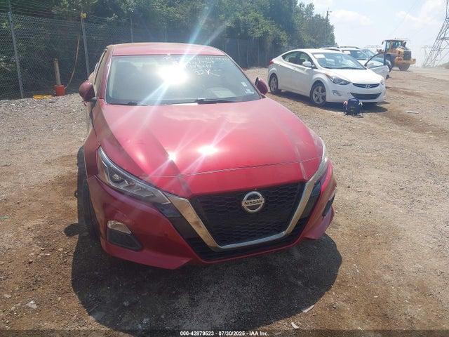 1N4BL4CW9KC185244 Nissan 2019