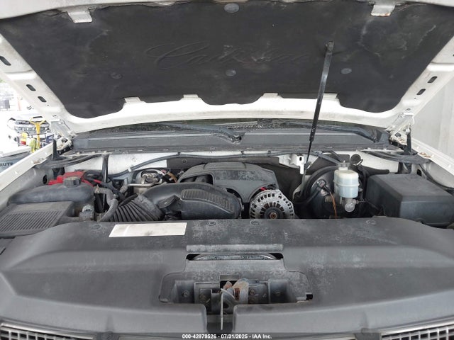 2011 CADILLAC ESCALADE ESV 1GYS3HEF5BR134684 Photo 9