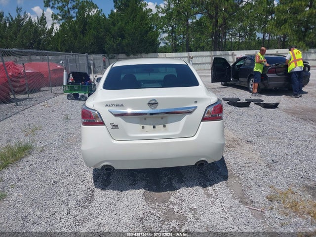 1N4AL3APXFN322817 Nissan 2015