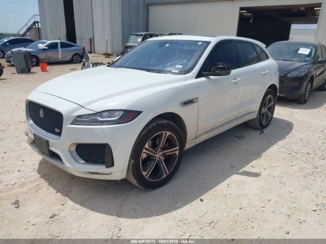 2019 JAGUAR F-PACE SADCM2FV1KA368995 Photo 1