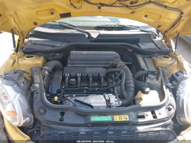 2008 MINI COOPER S WMWMF73538TV33564 Photo 9