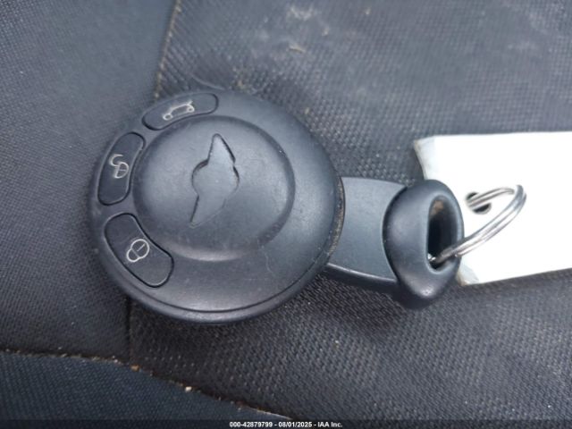 2008 MINI COOPER S WMWMF73538TV33564 Photo 10