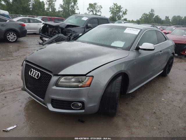 2011 AUDI S5 WAUCVAFRXBA016615 Photo 1