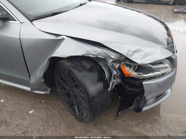 2011 AUDI S5 WAUCVAFRXBA016615 Photo 5