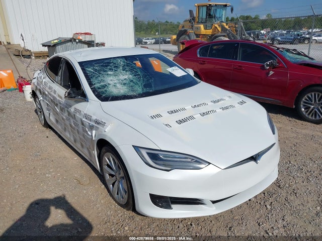 2017 TESLA MODEL S 5YJSA1E27HF188034 Photo 5