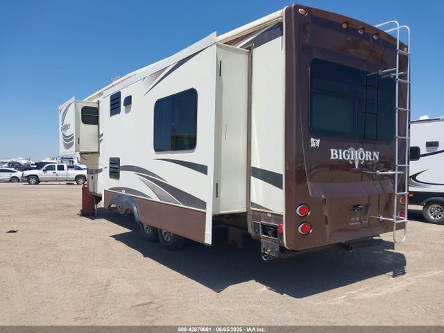 5SFBG3421FE294227 Heartland Bighorn, Big Country, Landmark, Silverado