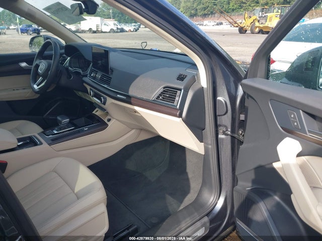 2022 AUDI Q5 WA1EAAFY6N2127475 Photo 4
