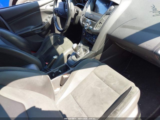 2018 FORD FOCUS RS WF0DP3TH7J4127724 Photo 4