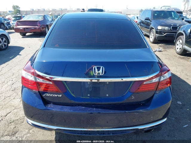 1HGCR2F39GA126895 Honda k24w1