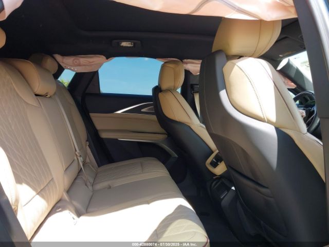 2025 CADILLAC LYRIQ 1GYKPYRL7SZ310204 Photo 7