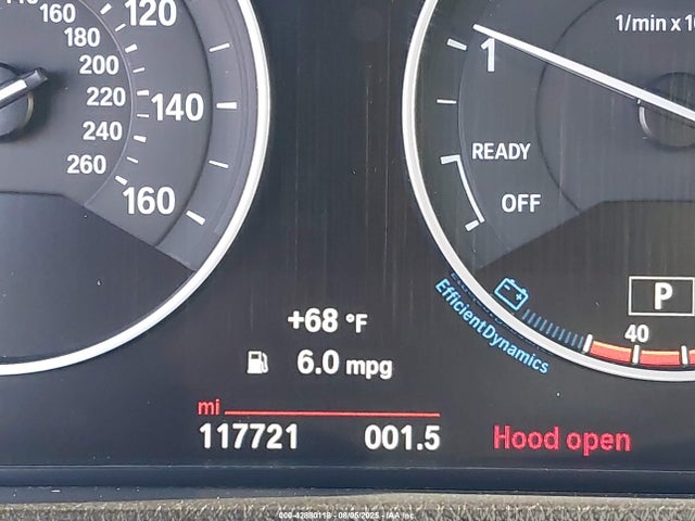 WBA8E5G39HNU42997 BMW 320i