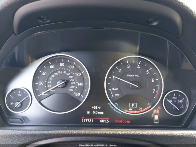 WBA8E5G39HNU42997 BMW 320i