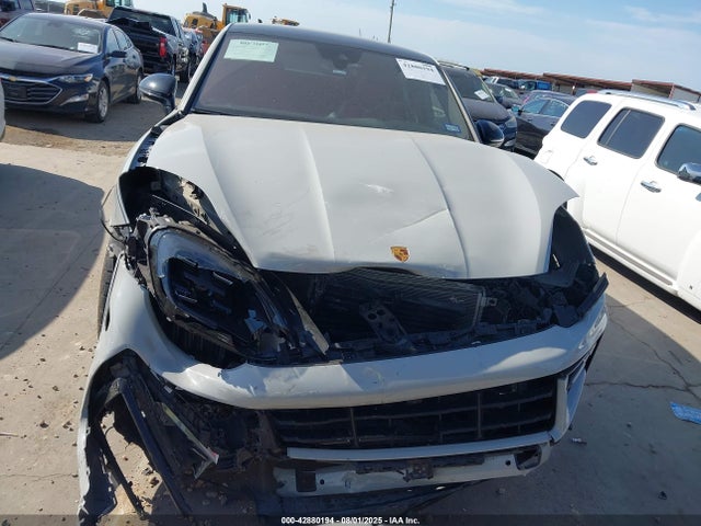 WP1BA2AY3RDA52927 Porsche Cayenne