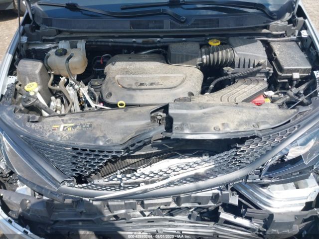 2023 CHRYSLER VOYAGER 2C4RC1CG8PR611052 Photo 9