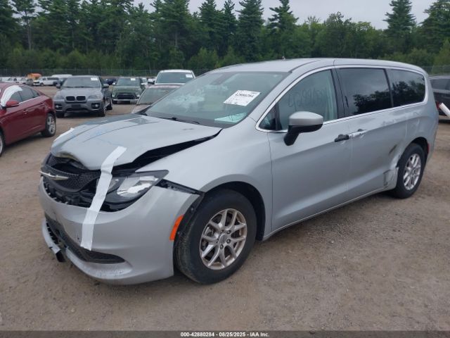 2023 CHRYSLER VOYAGER 2C4RC1CG8PR611052 Photo 1