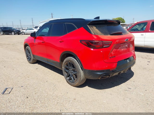 Chevrolet lgx 2023 3GNKBERS8PS231677 Image 3