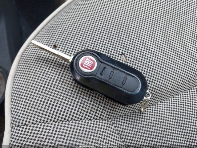 2012 FIAT 500C 3C3CFFER3CT330216 Photo 10