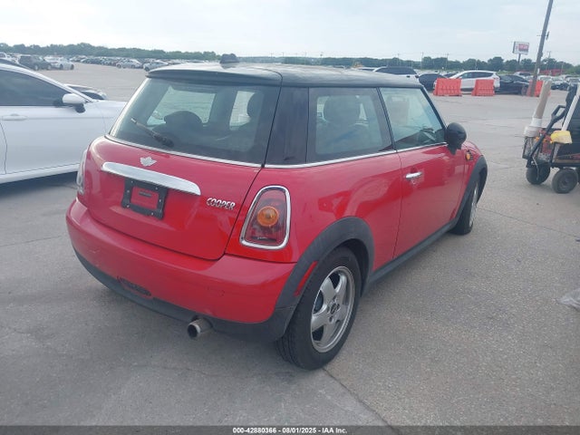 2008 MINI COOPER WMWMF33548TT68181 Photo 3