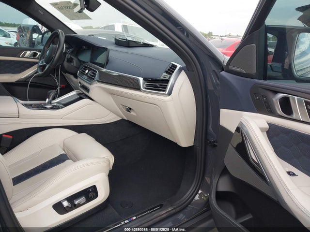 5YMCY0C08N9N00449 BMW 2022
