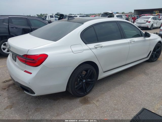 2018 BMW 750I WBA7F0C51JGM22868 Photo 3