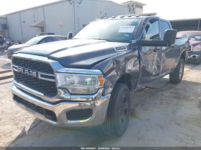 RAM 2500 2023 3C6UR5CL6PG635411 Image 2
