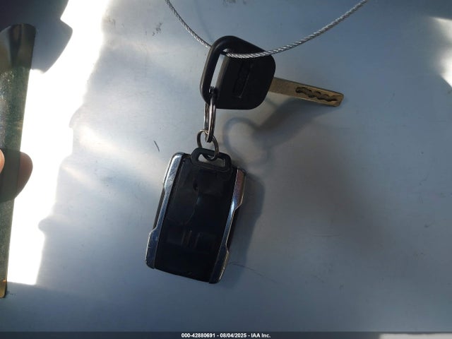 GMC lml 2015 1GT424E84FF503893 Image 11