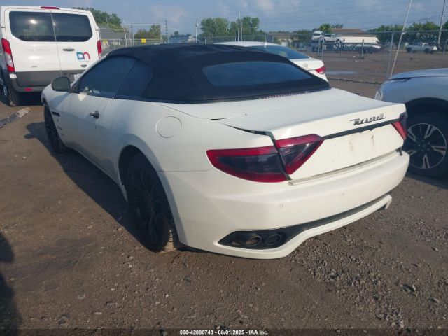 2014 MASERATI GRANTURISMO ZAM45MMAXE0124597 Photo 2