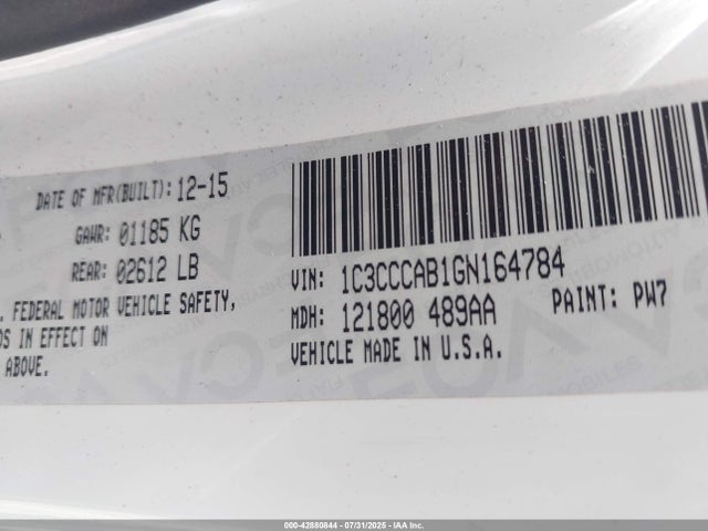 1C3CCCAB1GN164784 Chrysler 2016