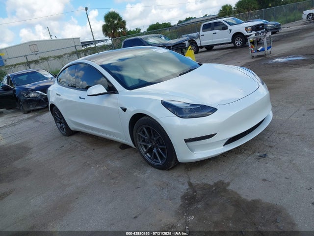 2022 TESLA MODEL 3 5YJ3E1EB1NF101829 Photo 0