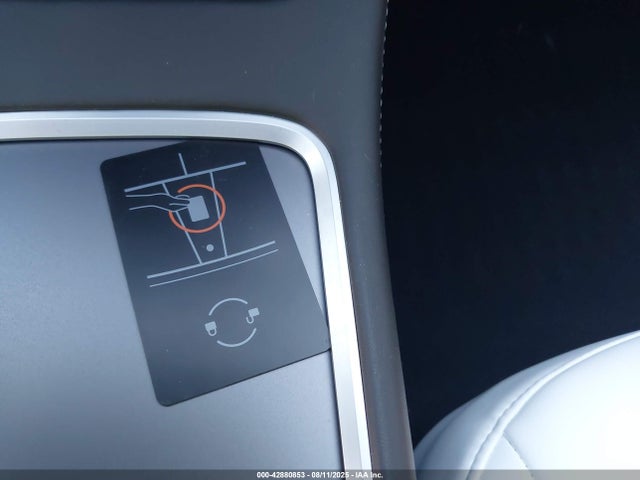 2022 TESLA MODEL 3 5YJ3E1EB1NF101829 Photo 10