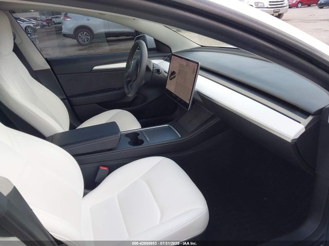 2022 TESLA MODEL 3 5YJ3E1EB1NF101829 Photo 4