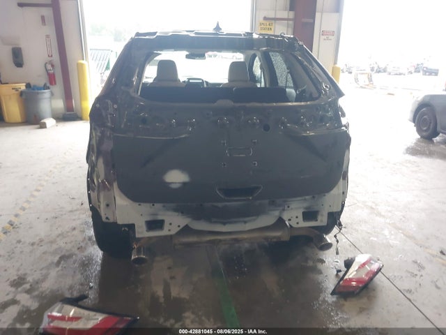 Ford gtdi 2022 2FMPK4K98NBA00096 Image 6