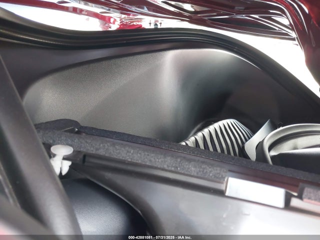 2025 TESLA MODEL 3 5YJ3E1EA9SF031211 Photo 9