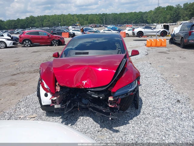5YJ3E1EA9SF031211 Tesla 2025