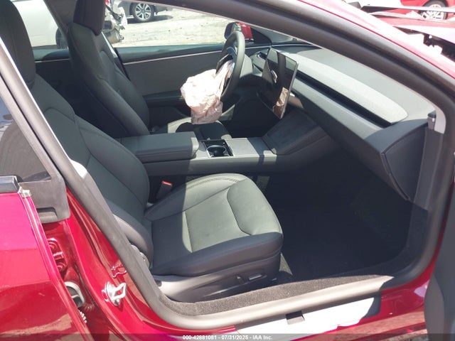 2025 TESLA MODEL 3 5YJ3E1EA9SF031211 Photo 4