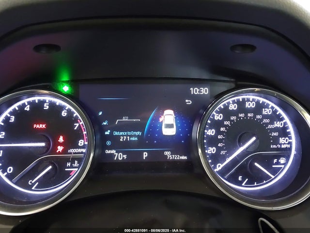 42881091 :رقم المزاد ، 4T1G11BK2LU018802 vin ، 2020 Toyota Camry Se Nightshade Edition Awd مزاد بيع