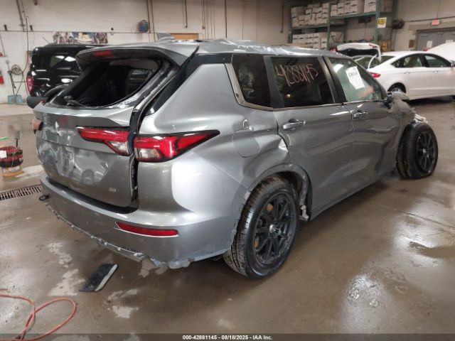 2023 MITSUBISHI OUTLANDER JA4J4UA88PZ058684 Photo 3