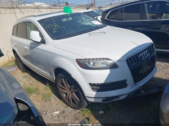 2015 AUDI Q7 WA1LGAFE2FD023700 Photo 0