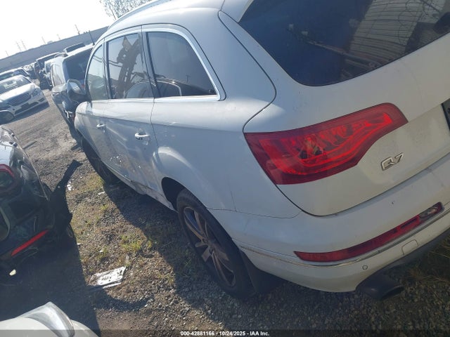 2015 AUDI Q7 WA1LGAFE2FD023700 Photo 2